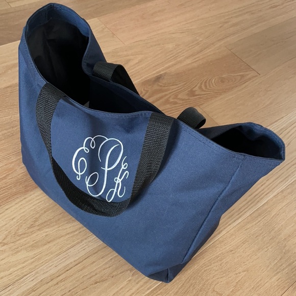 Navy Blue Monogrammed tote - $10 per bag - Picture 2 of 3
